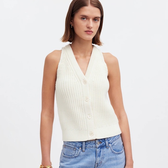 Cutaway Sweater Vest - Picture 5 of 6